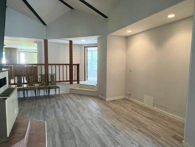 One-of-a-Kind Lake Area Retreat with Room for Everyone! Located - photo 14