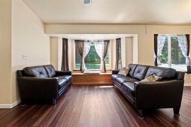 2,049 SQ FT HOME WITH A 3-STORY 3,242 SQ FT SHOP SPACE ON 1.46 - photo 14