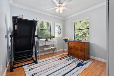 Old Florida Charm meets modern updates! This well-maintained - photo 16