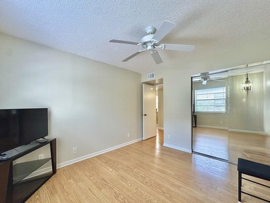 Rare and desirable layout in Kings Point's sought after Piedmont - photo 17