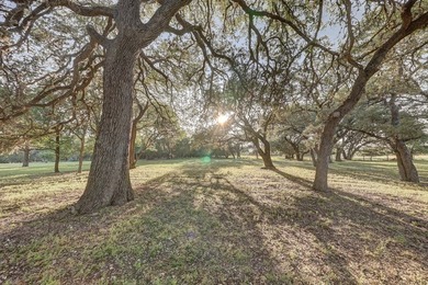 River Road is one of the most sought after areas of historic - photo 19