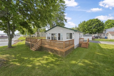 Lake Home For Sale in Houghton Lake, Michigan