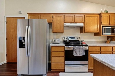 2,049 SQ FT HOME WITH A 3-STORY 3,242 SQ FT SHOP SPACE ON 1.46 - photo 23