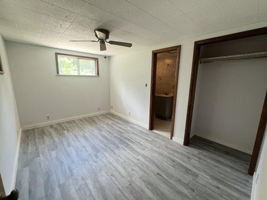 One-of-a-Kind Lake Area Retreat with Room for Everyone! Located - photo 27