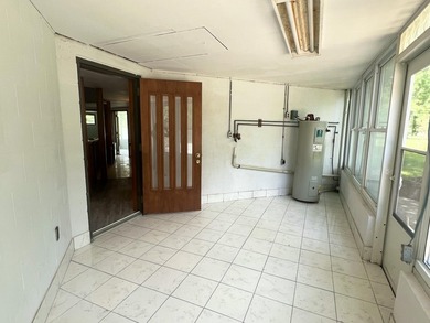 One-of-a-Kind Lake Area Retreat with Room for Everyone! Located - photo 29