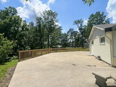 One-of-a-Kind Lake Area Retreat with Room for Everyone! Located - photo 32