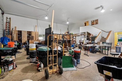 2,049 SQ FT HOME WITH A 3-STORY 3,242 SQ FT SHOP SPACE ON 1.46 - photo 34