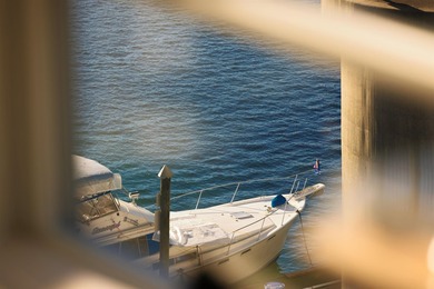 Rising along the seawall in Yaletown's Beach District, Silver - photo 6