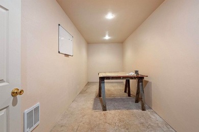 2,049 SQ FT HOME WITH A 3-STORY 3,242 SQ FT SHOP SPACE ON 1.46 - photo 36