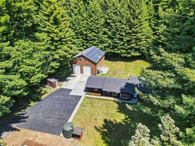 2,049 SQ FT HOME WITH A 3-STORY 3,242 SQ FT SHOP SPACE ON 1.46 - photo 45