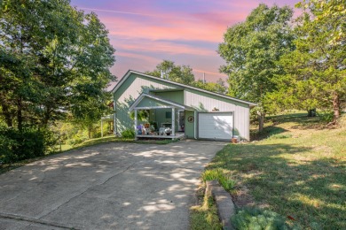 Lake Home For Sale in Glencoe, Kentucky