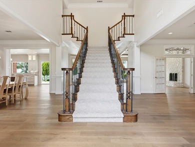 Luxury lake living at its finest-where every day feels like a - photo 4