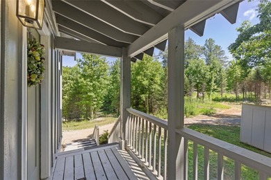Welcome to Bearfoot Cabin, a charming mountain retreat perched - photo 16