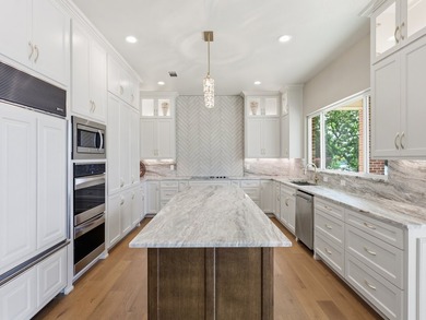 Luxury lake living at its finest-where every day feels like a - photo 10