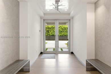 Experience unparalleled modern luxury in this spectacular split - photo 26