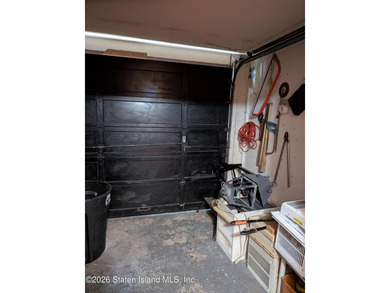 Welcome to an exceptional opportunity at 653 Hylan Boulevard, a - photo 26