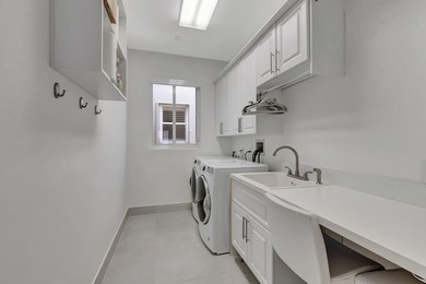 DONT MISS THIS OPPORTUNITY. MOVE- IN READY HOME. JUST BRING YOUR - photo 31