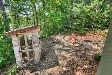 Welcome to Bearfoot Cabin, a charming mountain retreat perched - photo 39