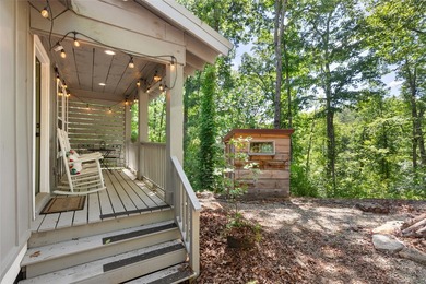 Welcome to Bearfoot Cabin, a charming mountain retreat perched - photo 40