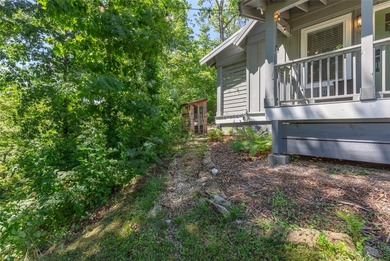 Welcome to Bearfoot Cabin, a charming mountain retreat perched - photo 45