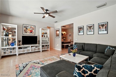Discover this stunning two-story Pulte-built pool home offering - photo 9