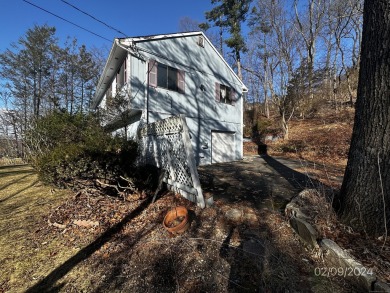 Lake Home Sale Pending in Danbury, Connecticut