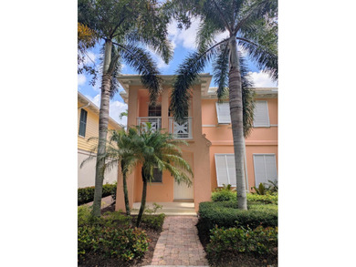 Beautifully updated 3-bed/3-bath end-unit townhouse located in - photo 1