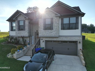 Cherokee Lake Home For Sale in Morristown Tennessee