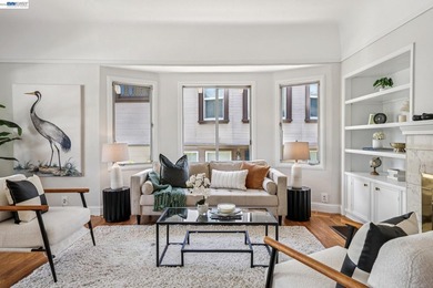 Built in 1912, this charming Craftsman blends timeless character - photo 6