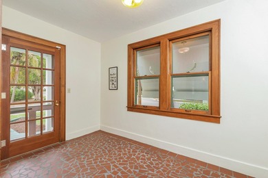 Located on a corner lot in the historic Flamingo Park - photo 2