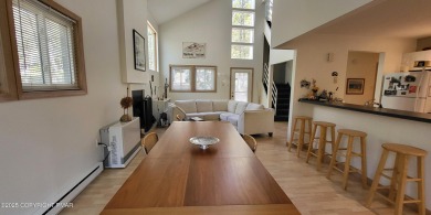 Lake Home For Sale in Bushkill, Pennsylvania
