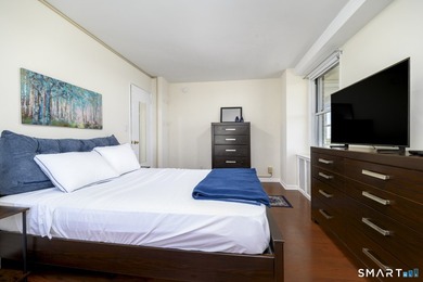 Perched just under the top floor, this stunning 2BR/1BA condo - photo 13