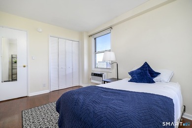 Perched just under the top floor, this stunning 2BR/1BA condo - photo 16
