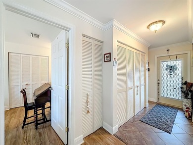 Welcome to Royal Park Gardens, a highly sought-after 55+ - photo 16