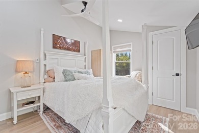 NO HOA!!! 5 Bedroom House (SEPTIC IS FOR 3: can accommodate 6 - photo 44