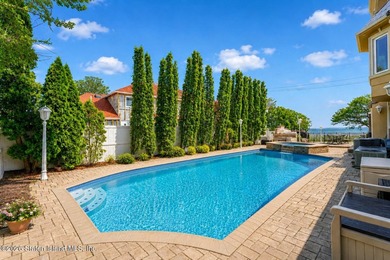 Perched above the water in S.E. Annadale, 133 Ryan Place doesn't - photo 44