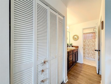 Welcome to Royal Park Gardens, a highly sought-after 55+ - photo 45