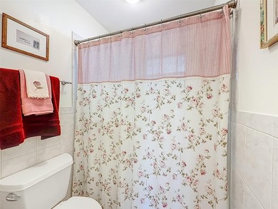 Welcome to Royal Park Gardens, a highly sought-after 55+ - photo 49