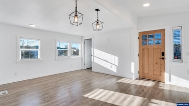 Welcome to this charming manufactured home featuring 2 bedrooms