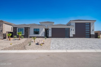 Lake Home Sale Pending in Lake Havasu City, Arizona