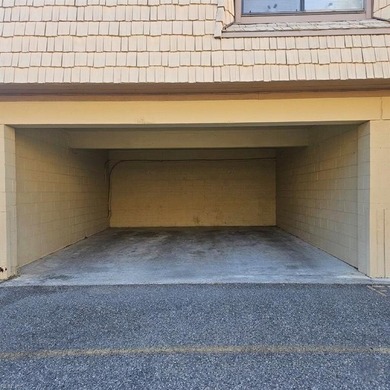 Welcome to 1632 Monterry Place, a spacious 3-bedroom, 2.5-bath - photo 2