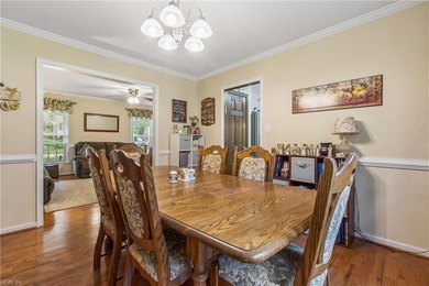 Incredibly maintained 4-bedroom, 2.5-bathroom home offering 2 - photo 22