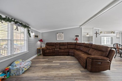 Welcome to this 4-bedroom, 2-bathroom manufactured home situated - photo 22