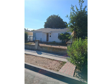This home has two bedrooms, one and one half baths. The main - photo 1