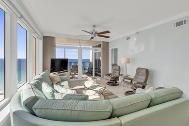 DON'T LET THIS ONE SLIP AWAY! 3 bed/3 bath corner unit with - photo 16