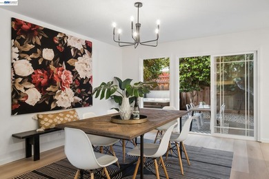 Beautifully upgraded Spanish Revival 3BD/2.5BA townhome on - photo 4