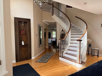 Beautiful Golf & Lake Front Home in desirable Madison Green - photo 3