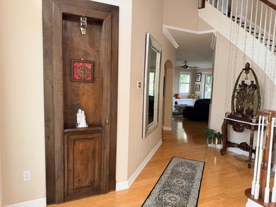 Beautiful Golf & Lake Front Home in desirable Madison Green - photo 4