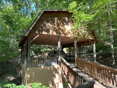 Enjoy year round relaxation as you sit on the deck and enjoy the - photo 5