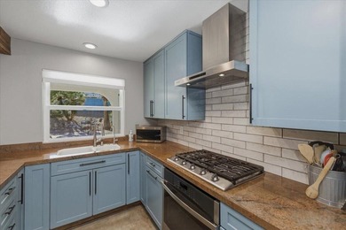 Magnesia Falls Cove! Edgy, eclectic, and impeccably clean, this - photo 47